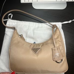 Prada Re-edition 2005